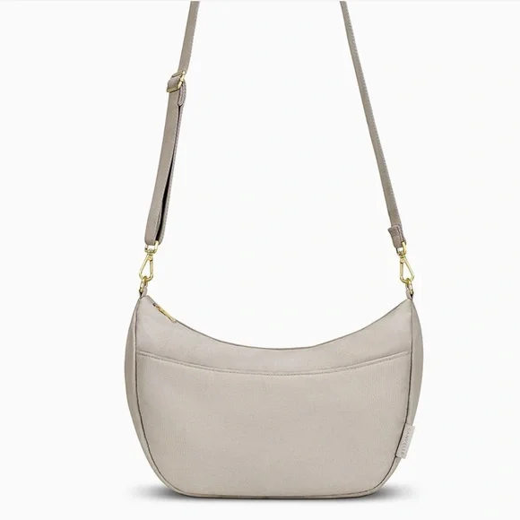 Canvelle Grey Crescent - Picture 2 of 7